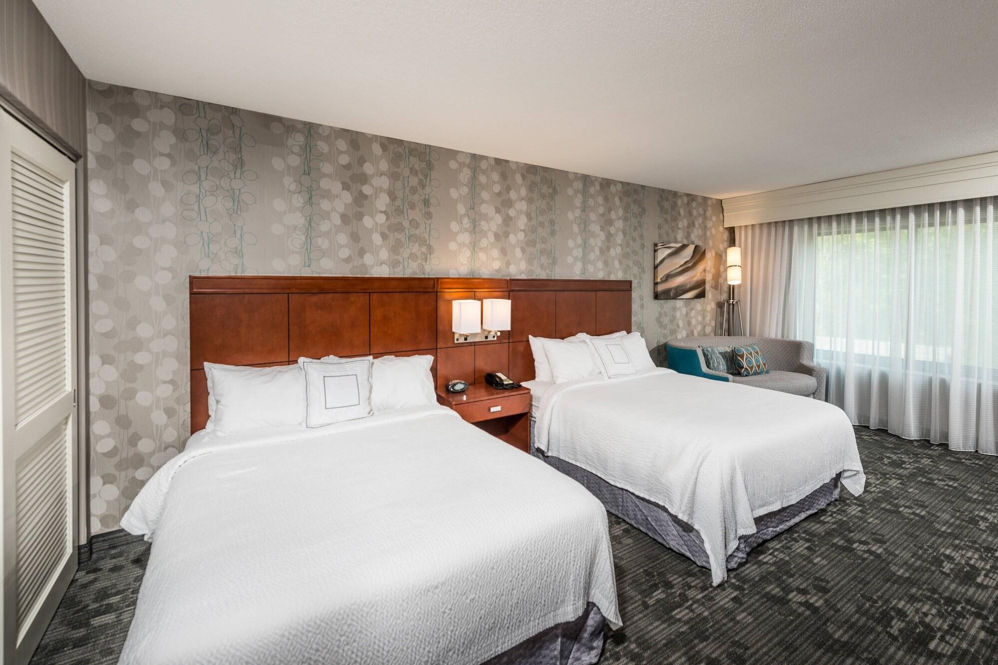 Courtyard Bangor Hotel Bagian luar foto